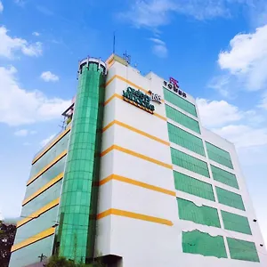 green-windows-dormitel-davao.davao-hotels.com/